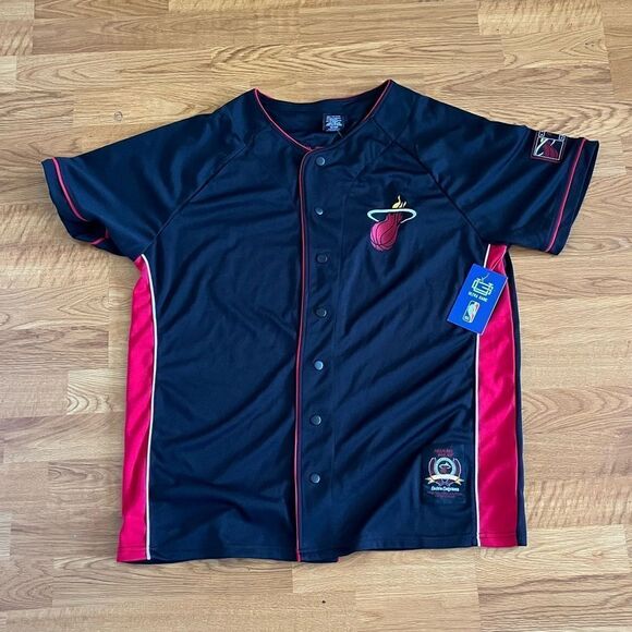 Miami Heat Button Down Shooting Shirt Mens Size: Large - Picture 1 of 5